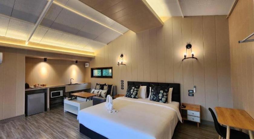 Natural Park Resort De Wang Thong Phitsanulok Exterior foto